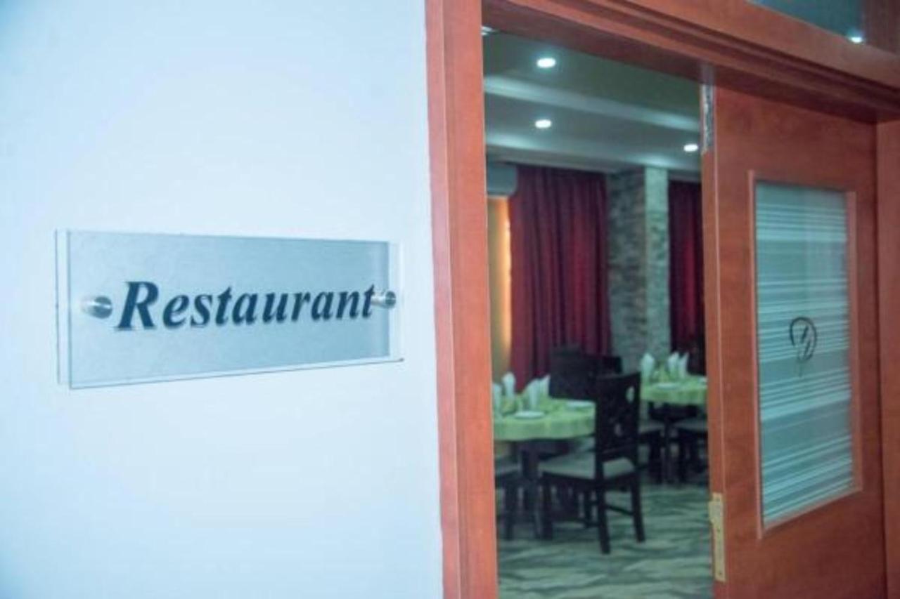 丹尼酒店 Enugu 外观 照片